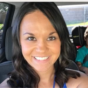 Meet your Posher, Dominique